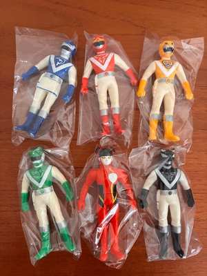 Imagen de Combo Liveman Sofubi 12cm