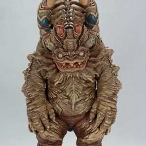 Imagen de Kaiju Remix Series x Takeya Miclas