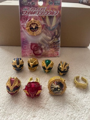 Imagen de Mixed Lot of Sentai Ring