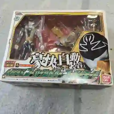 Imagen de AMAS Gokai Silver Gold Mode